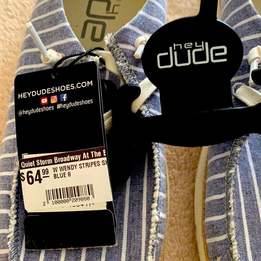 New with tags . Hey dudes women size 8